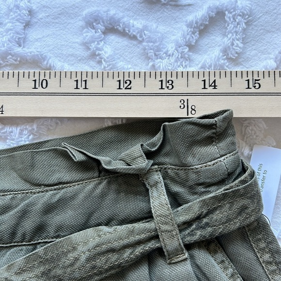 Treasure & Bond khaki green cargo style pants, women’s size 10. Never worn. - Picture 5 of 10